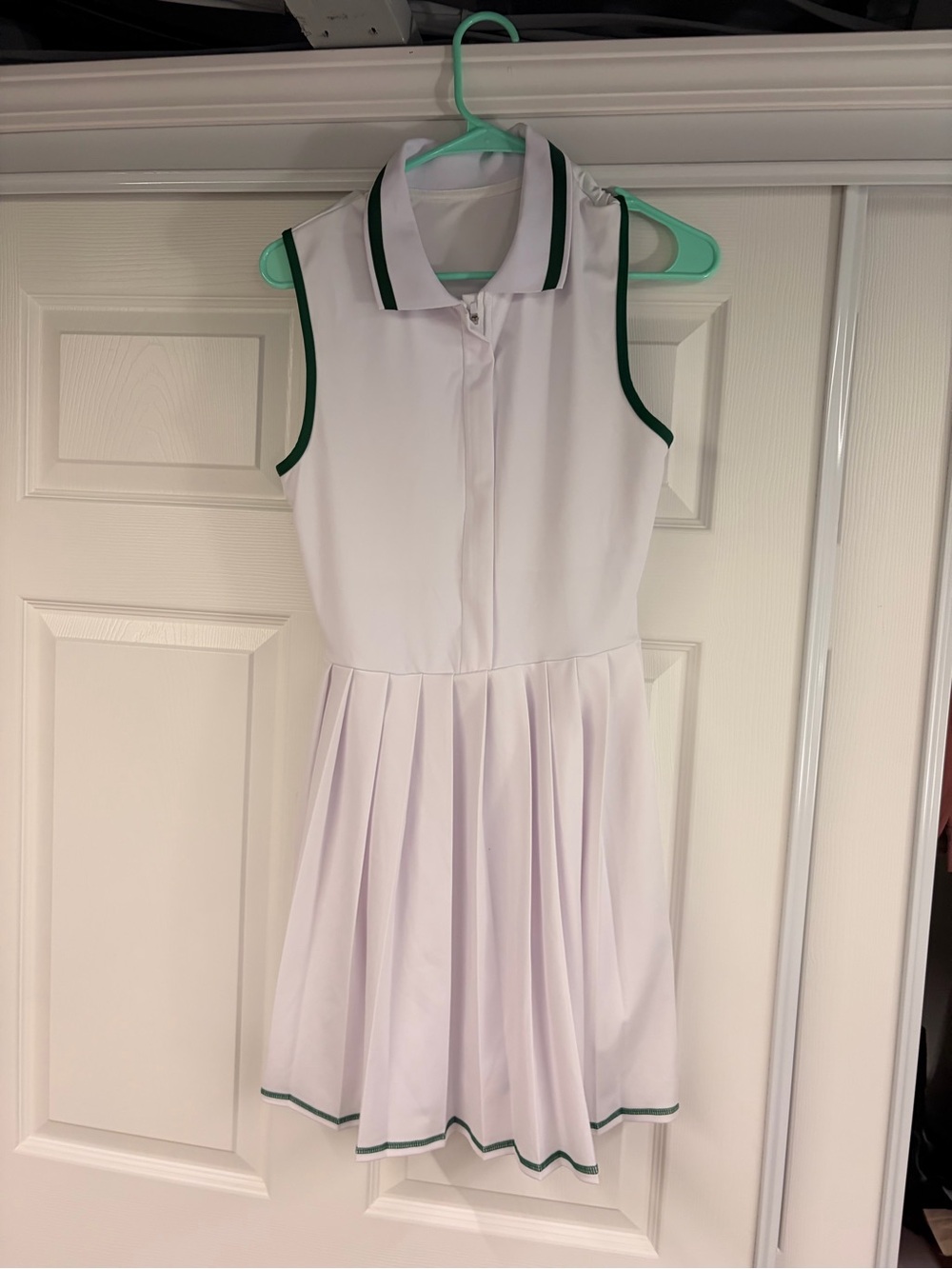 White Sleeveless Pleated Tennis/golf Dress with Green Trim